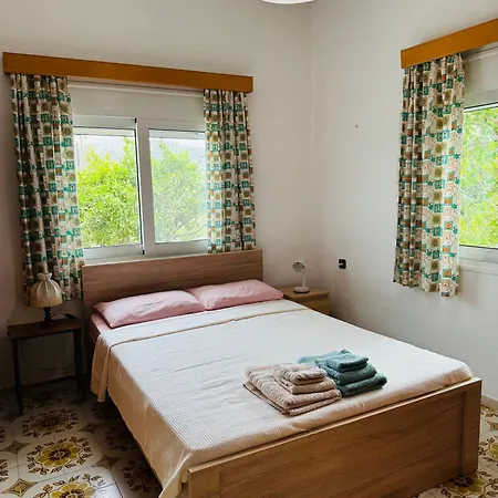 Lemon Tree's House Ferienhaus Kalavárda