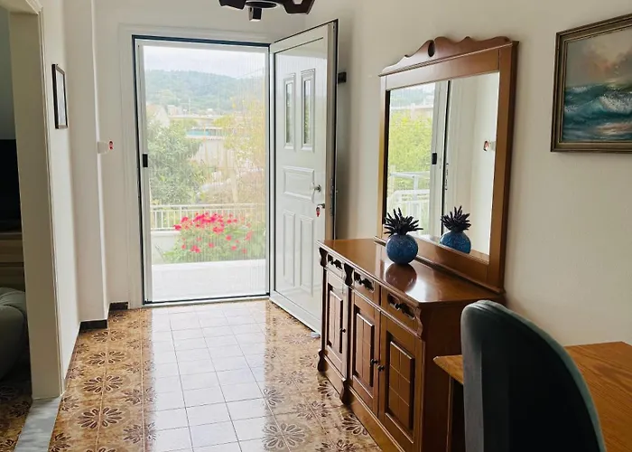 Lemon Tree's House *