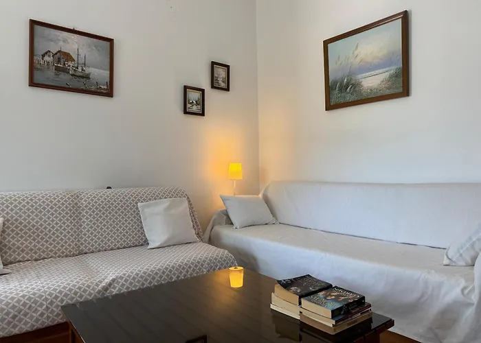 Lemon Tree's House Kalavarda