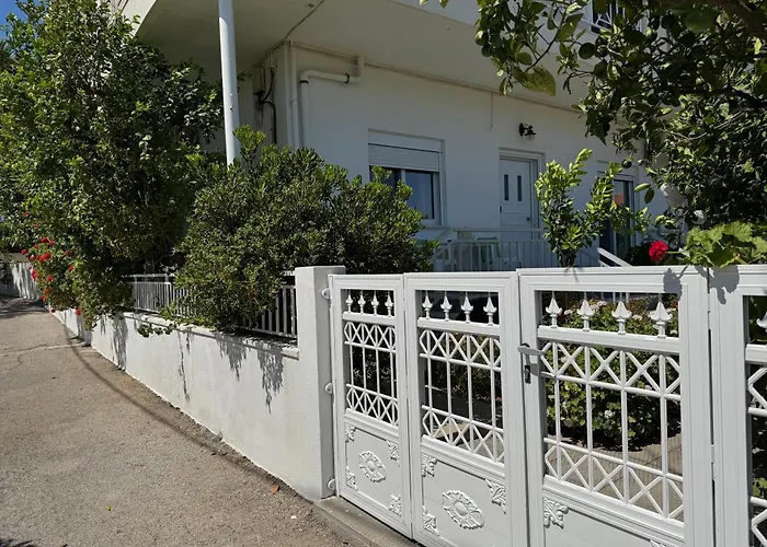 Lemon Tree's House * Kalavarda